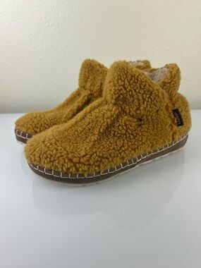 LL Bean Cozy Sherpa Fleece Slipper Booties Women’s 8M Loungewear Casual